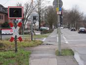 Zum Jahresanfang 2012 wurde das Schild um 180 Grad gedreht und damit die linksseitige Freigabe aufgehoben Zum Jahresanfang 2012 wurde das Schild um 180 Grad gedreht und damit die linksseitige Freigabe aufgehoben