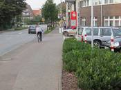 Bild 5: Der getrennte Geh-/Radweg im weiteren Verlauf ist nicht benutzungspflichtig. Bild 5: Der getrennte Geh-/Radweg im weiteren Verlauf ist nicht benutzungspflichtig.