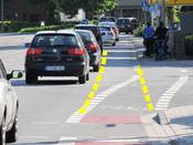 Bild 5: Der Radverkehr ist durch eine geänderte Radwegfurt auf die Fahrbahn zu leiten. Bild 5: Der Radverkehr ist durch eine geänderte Radwegfurt auf die Fahrbahn zu leiten.