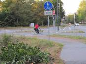 Bild 6: Die Furt wird entgegen der vorgeschriebenen Fahrtrichtung befahren.