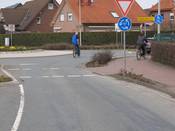 Bild 2: Für Radfahrende in der Kreisbahn besteht keine erhöhte Gefährdung.