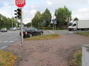 Bild 4: Man soll rechts neben den Rechtsabbiegern fahren und bekommt nur 10 Sekunden grün. Bild 4: Man soll rechts neben den Rechtsabbiegern fahren und bekommt nur 10 Sekunden grün.