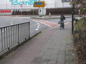 Bild 3: Der Radweg im Verlauf vorher ist nicht als benutzungspflichtig gekennzeichnet. Bild 3: Der Radweg im Verlauf vorher ist nicht als benutzungspflichtig gekennzeichnet.