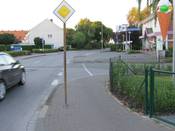 Bild 2: Einmündung Guerickestraße Bild 2: Einmündung Guerickestraße