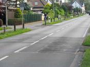 Bild 5: Ab dem Ende des rechten Radwegs wurde die linke Nebenanlage in Gegenrichtung mittels Zeichen 1022-10 (Radfahrer frei) freigegeben.